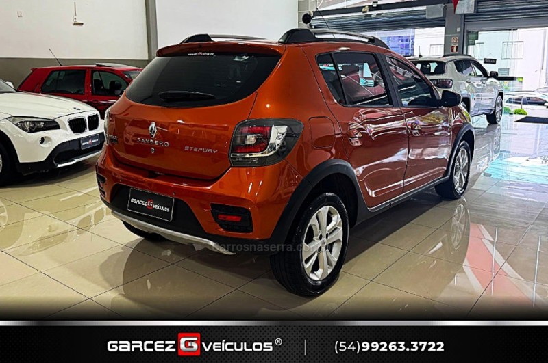 SANDERO 1.6 STEPWAY 8V FLEX 4P MANUAL - 2016 - BENTO GONçALVES