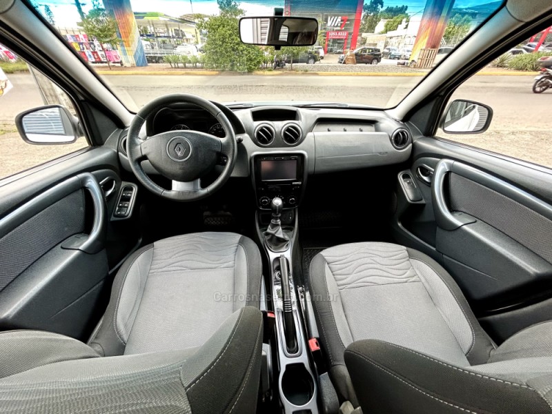 DUSTER 2.0 DYNAMIQUE 4X2 16V FLEX 4P MANUAL - 2015 - NOVO HAMBURGO