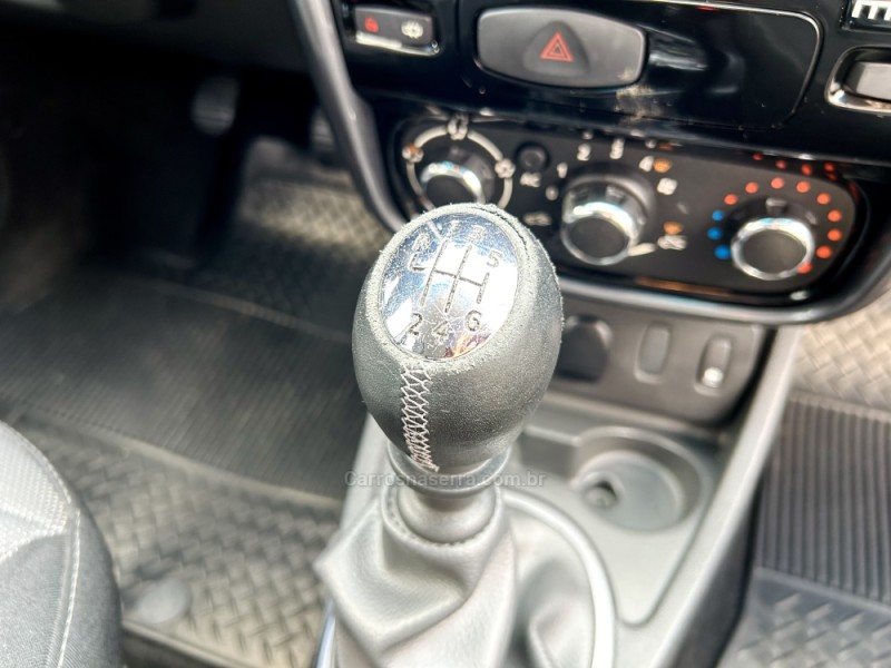 DUSTER 2.0 DYNAMIQUE 4X2 16V FLEX 4P MANUAL - 2015 - NOVO HAMBURGO