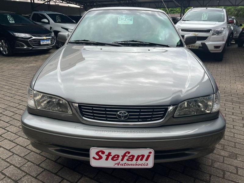 COROLLA 1.8 XEI 16V FLEX 4P MANUAL - 2002 - FELIZ