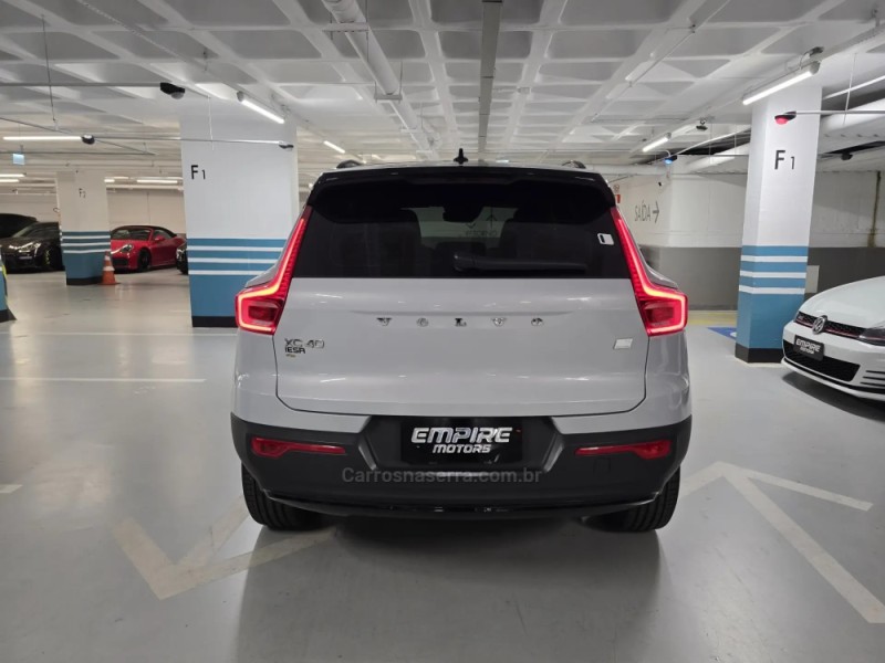 XC 40 1.5 T5 HÍBRIDO R-DESIGN FWD - 2021 - PORTO ALEGRE