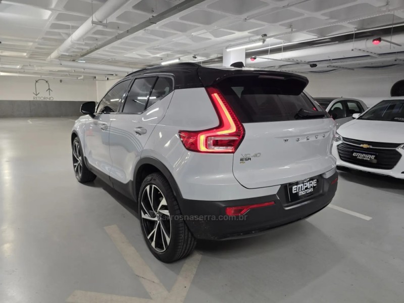 XC 40 1.5 T5 HÍBRIDO R-DESIGN FWD - 2021 - PORTO ALEGRE