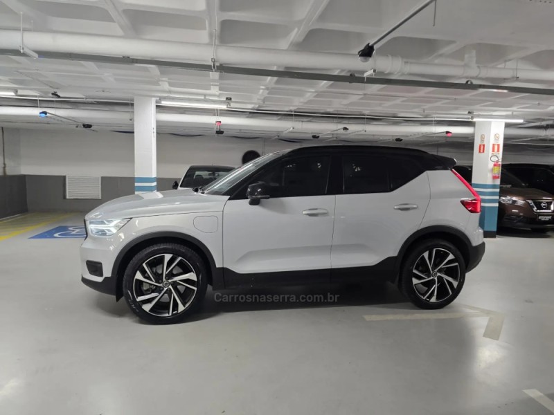 XC 40 1.5 T5 HÍBRIDO R-DESIGN FWD - 2021 - PORTO ALEGRE