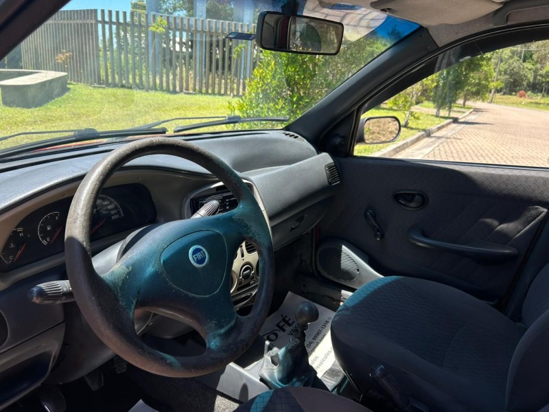 PALIO 1.8 MPI EX 8V GASOLINA 4P MANUAL - 2003 - CANELA