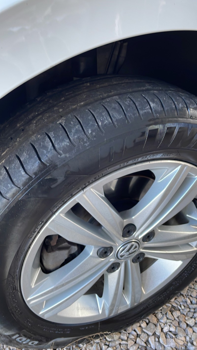 POLO 1.0 TSI COMFORTLINE 12V FLEX 4P AUTOMÁTICO - 2019 - VILA FLORES