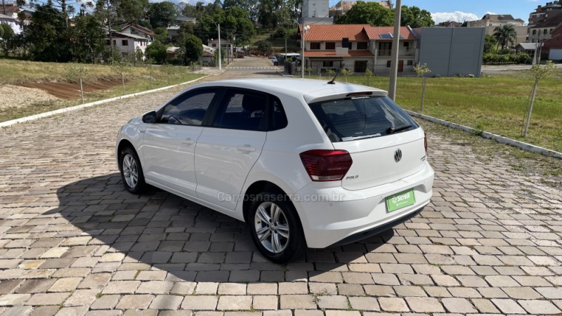 POLO 1.0 TSI COMFORTLINE 12V FLEX 4P AUTOMÁTICO - 2019 - VILA FLORES