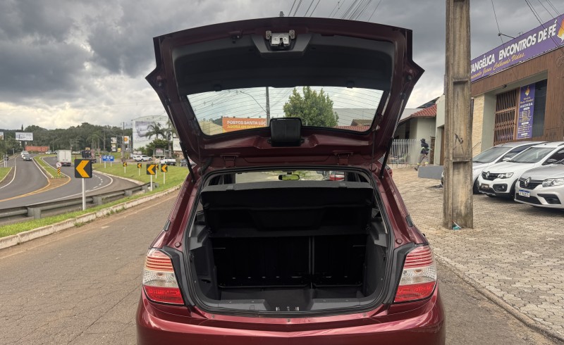 AGILE 1.4 MPFI LT 8V FLEX 4P MANUAL - 2011 - DOIS IRMãOS