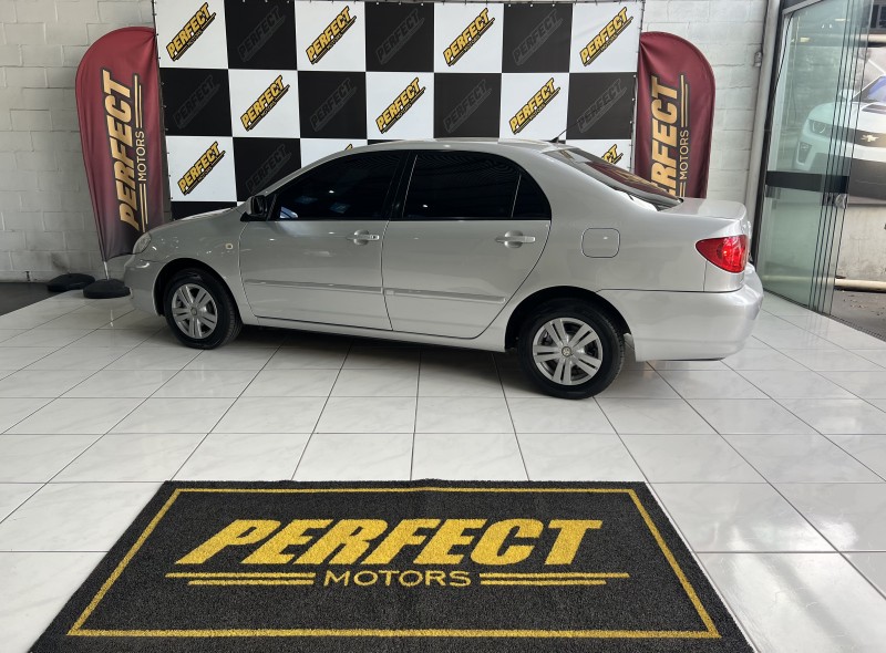 COROLLA 1.6 XLI 16V GASOLINA 4P AUTOMÁTICO - 2008 - PORTãO