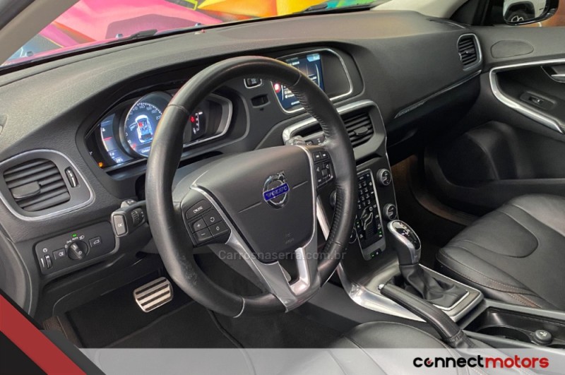 V40 2.0 T5 CROSS COUNTRY AWD TURBO GASOLINA 4P AUTOMÁTICO - 2016 - BENTO GONçALVES