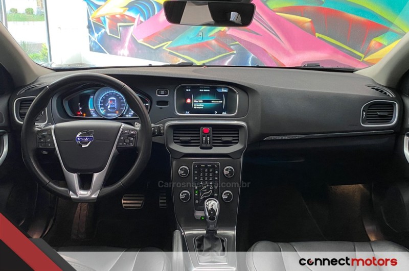 V40 2.0 T5 CROSS COUNTRY AWD TURBO GASOLINA 4P AUTOMÁTICO - 2016 - BENTO GONçALVES