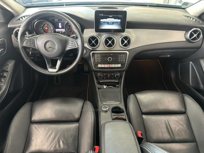 GLA 200 1.6 CGI ADVANCE 16V TURBO FLEX 4P AUTOMÁTICO - 2019 - NOVO HAMBURGO