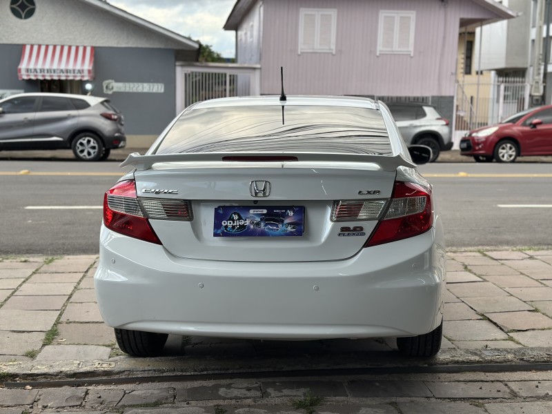 CIVIC 2.0 LXR 16V FLEX 4P AUTOMÁTICO - 2014 - CAXIAS DO SUL