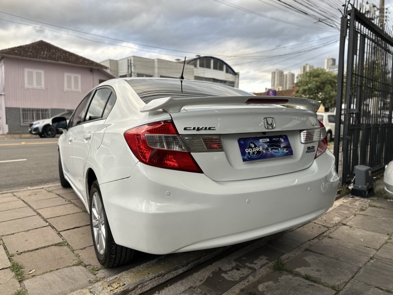 CIVIC 2.0 LXR 16V FLEX 4P AUTOMÁTICO - 2014 - CAXIAS DO SUL