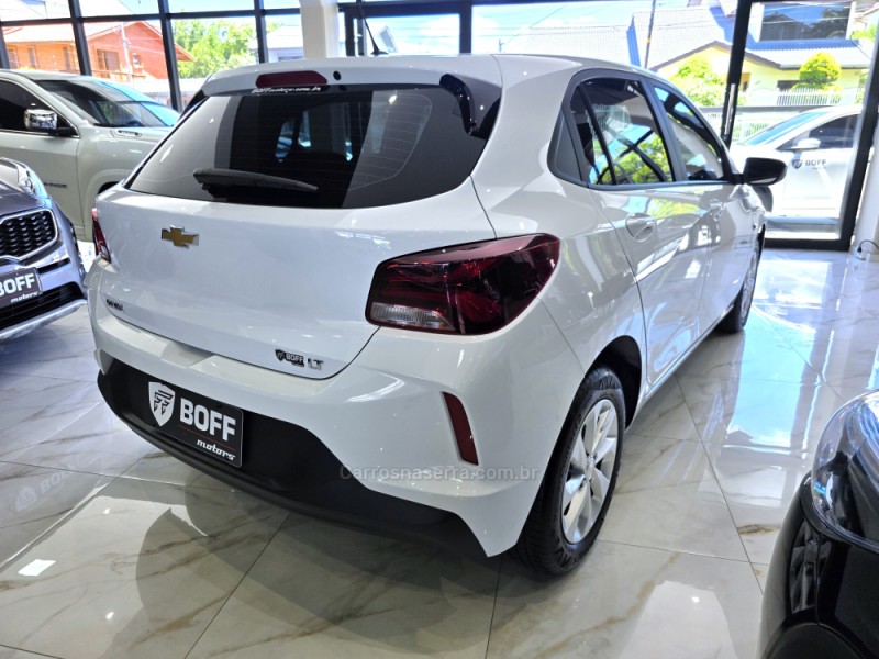 ONIX 1.0 LT 12V FLEX 4P MANUAL - 2023 - CAXIAS DO SUL