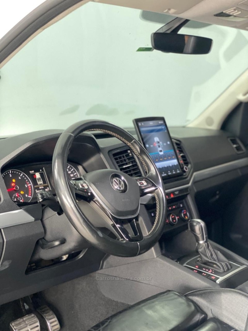 AMAROK 2.0 HIGHLINE 4X4 CD 16V TURBO INTERCOOLER DIESEL 4P AUTOMÁTICO - 2018 - CAXIAS DO SUL