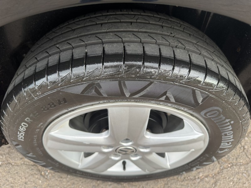 SPACEFOX 1.6 MI TREND 8V FLEX 4P MANUAL - 2010 - DOIS IRMãOS