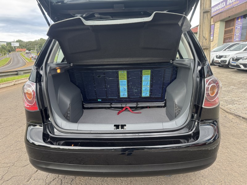 SPACEFOX 1.6 MI TREND 8V FLEX 4P MANUAL - 2010 - DOIS IRMãOS