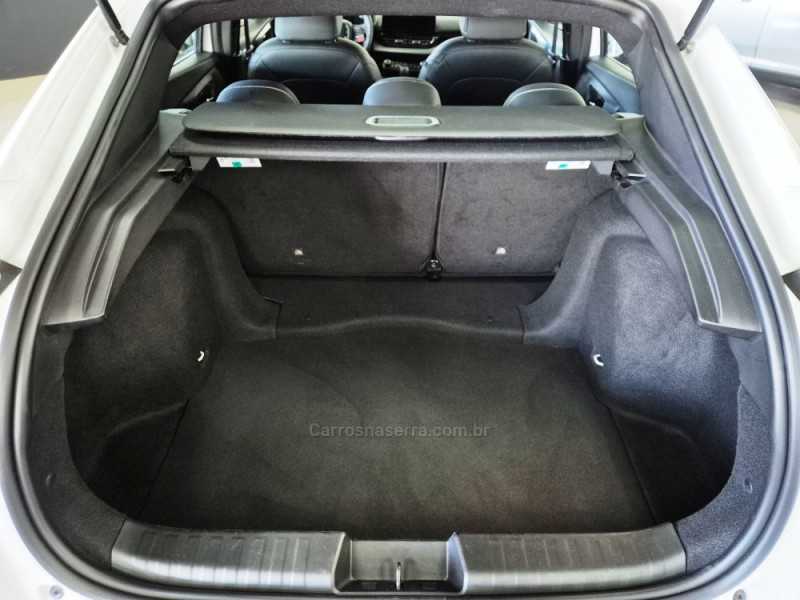 FASTBACK 1.3 LIMITED EDITION 270 TURBO FLEX 4P AUTOMÁTICO - 2023 - CAXIAS DO SUL