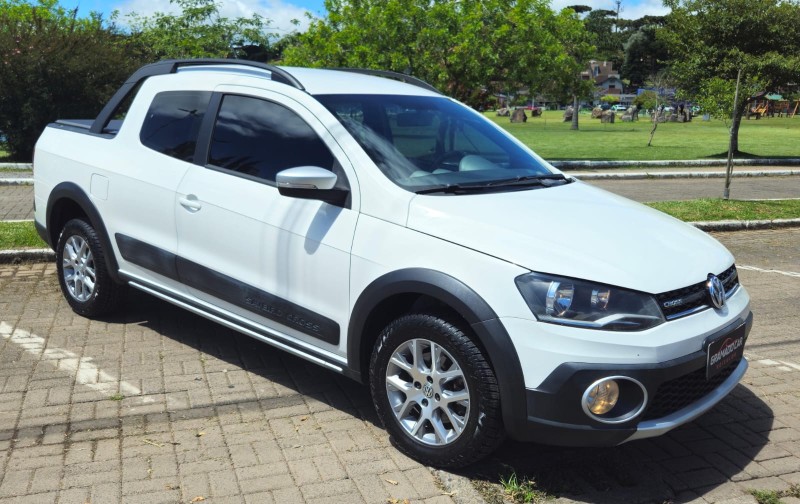 SAVEIRO 1.6 CROSS CD 16V FLEX 2P MANUAL - 2015 - CANELA