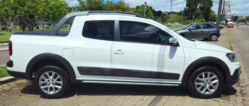 SAVEIRO 1.6 CROSS CD 16V FLEX 2P MANUAL - 2015 - CANELA