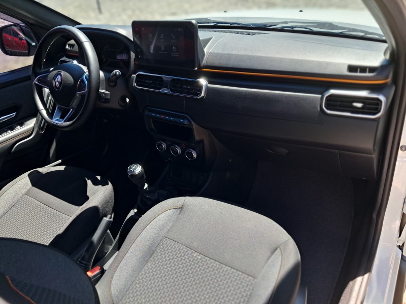 OROCH 1.6 16V ICONIC FLEX 4P MANUAL - 2025 - CAXIAS DO SUL