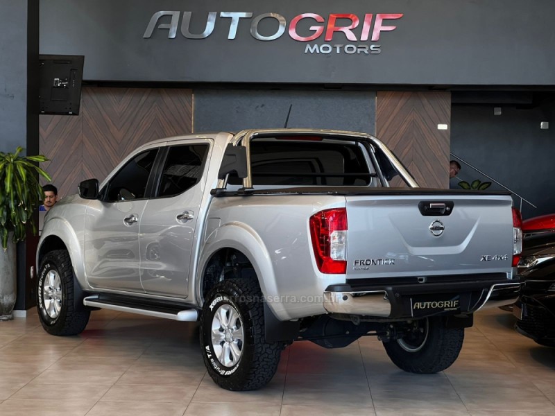 FRONTIER 2.3 XE 4X4 CD BI TURBO DIESEL 4P AUTOMÁTICO - 2019 - CAMPO BOM