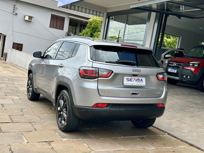 COMPASS 1.3 LONGITUDE T270 16V TURBO FLEX 4P AUTOMÁTICO - 2022 - GUAPORé