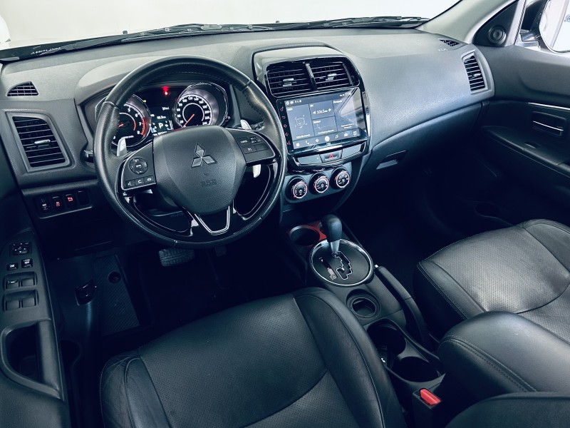 OUTLANDER 2.0 MIVEC HPE GASOLINA 4P AUTOMÁTICO - 2021 - CAXIAS DO SUL