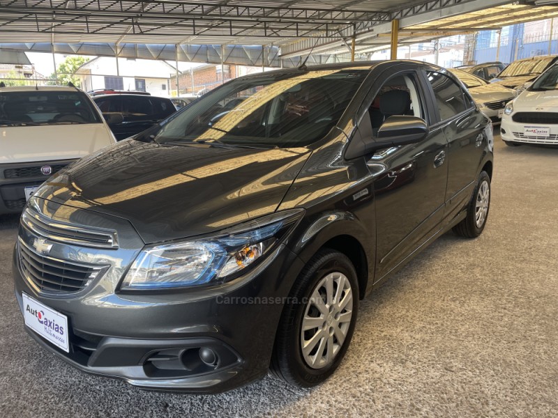 ONIX 1.4 MPFI LT 8V FLEX 4P MANUAL - 2016 - CAXIAS DO SUL