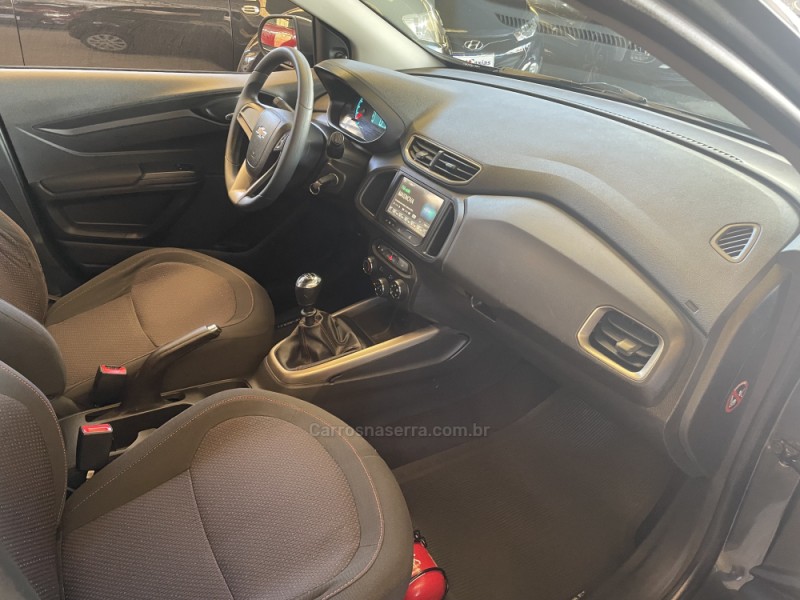 ONIX 1.4 MPFI LT 8V FLEX 4P MANUAL - 2016 - CAXIAS DO SUL