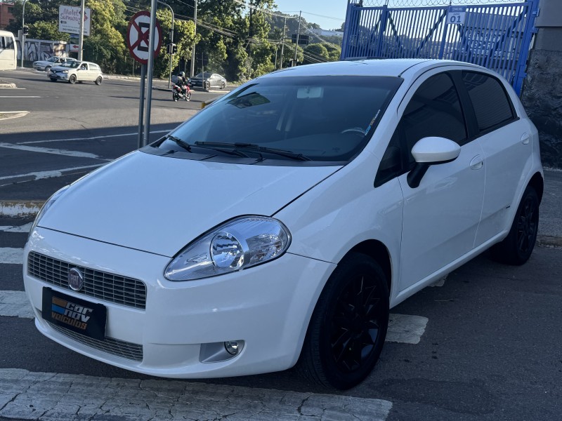 PUNTO 1.6 ESSENCE 16V FLEX 4P MANUAL - 2012 - CAXIAS DO SUL