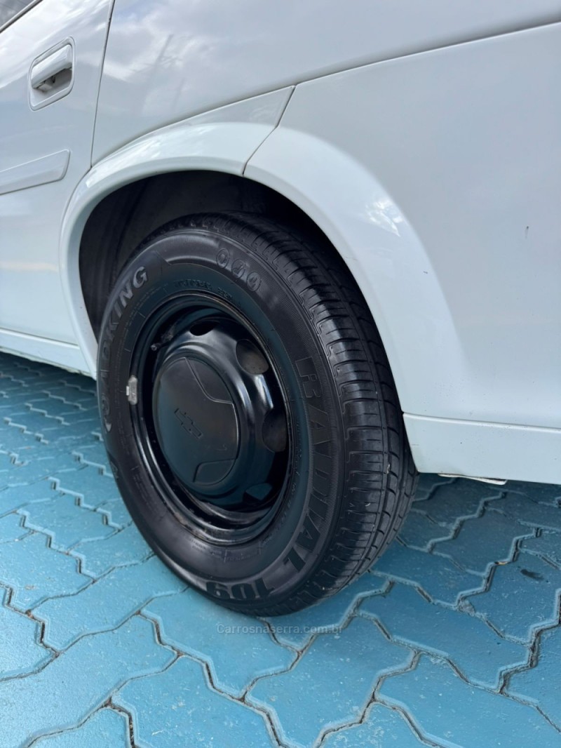 CLASSIC 1.0 VHC LS 8V FLEX 4P MANUAL - 2012 - ESTâNCIA VELHA