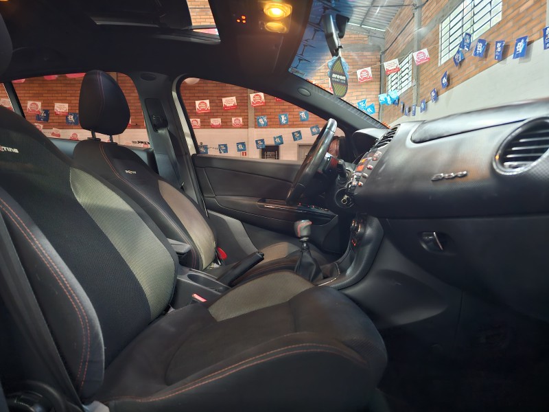 BRAVO 1.8 SPORTING 16V FLEX 4P MANUAL - 2014 - CAXIAS DO SUL