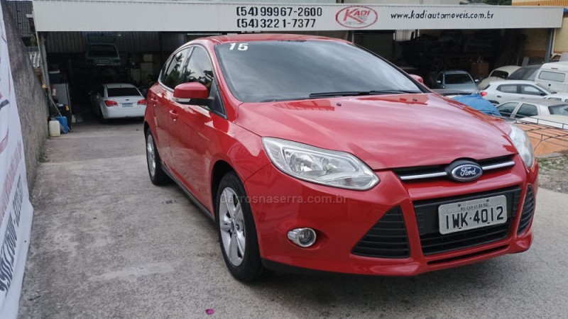 FOCUS 1.6 SE HATCH 16V FLEX 4P AUTOMÁTICO - 2015 - CAXIAS DO SUL