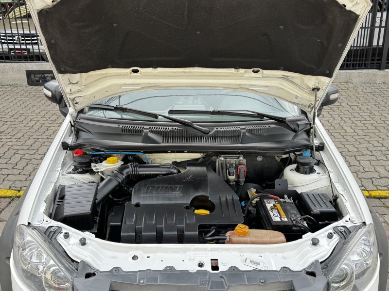 PALIO 1.8 MPI ADVENTURE LOCKER WEEKEND 8V FLEX 4P MANUAL - 2009 - CAXIAS DO SUL