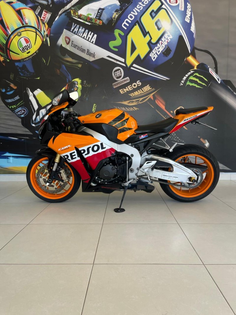 CBR 1000RR REPSOL - 2013 - PASSO FUNDO