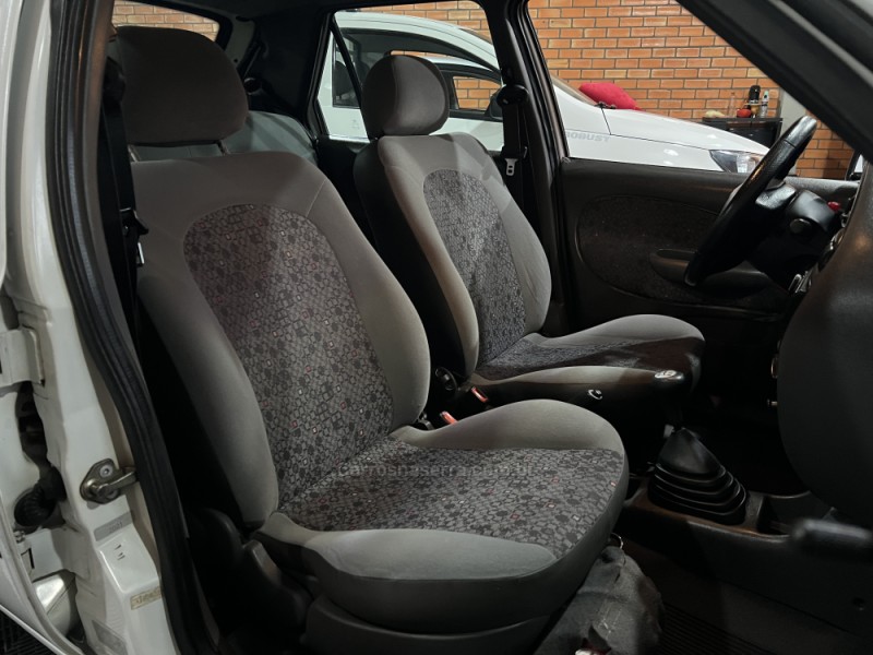 FIESTA 1.0 MPI CLASS 8V FLEX 4P MANUAL - 2001 - BENTO GONçALVES