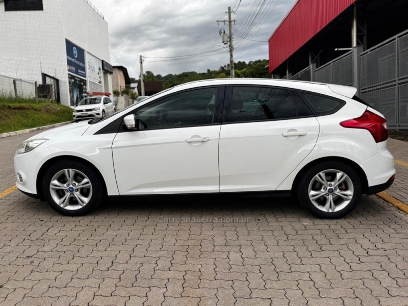 focus 1.6 se 16v flex 4p automatico 2015 feliz
