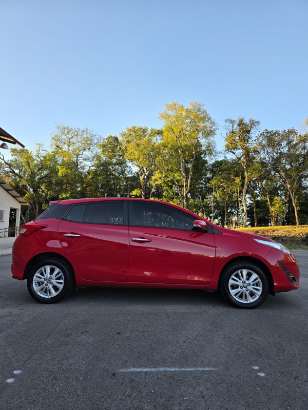 YARIS 1.3 16V FLEX XL PLUS TECH MULTIDRIVE17 - 2019 - FLORES DA CUNHA