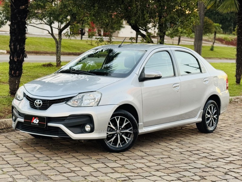 etios 1.5 platinum sedan 16v flex 4p automatico 2017 casca