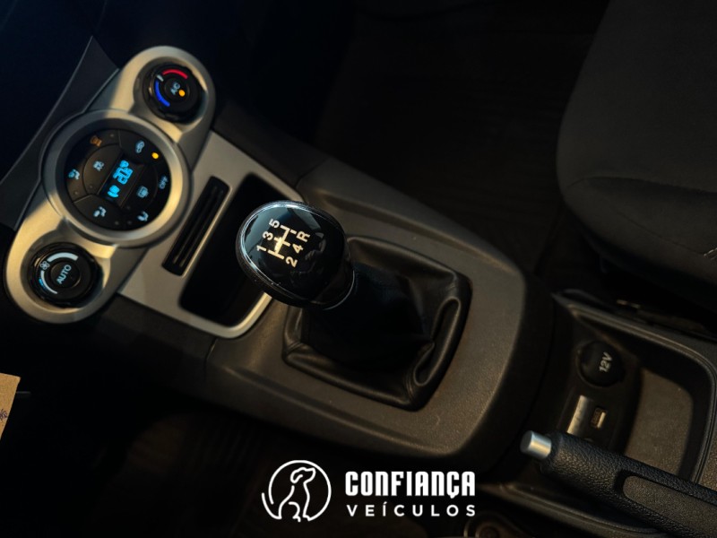 FIESTA 1.6 SE HATCH 16V FLEX 4P MANUAL - 2015 - BENTO GONçALVES