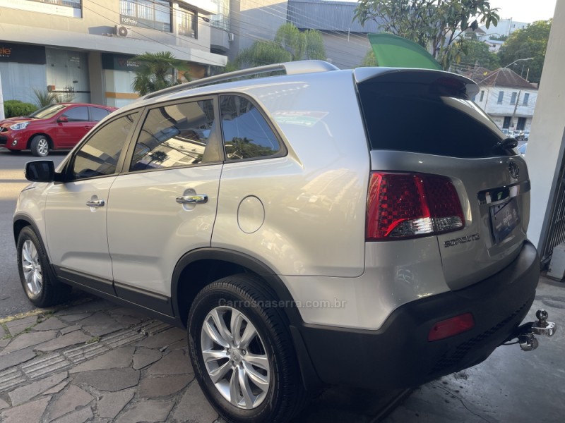 SORENTO 2.4 EX 4X2 16V GASOLINA 4P AUTOMÁTICO - 2013 - BENTO GONçALVES