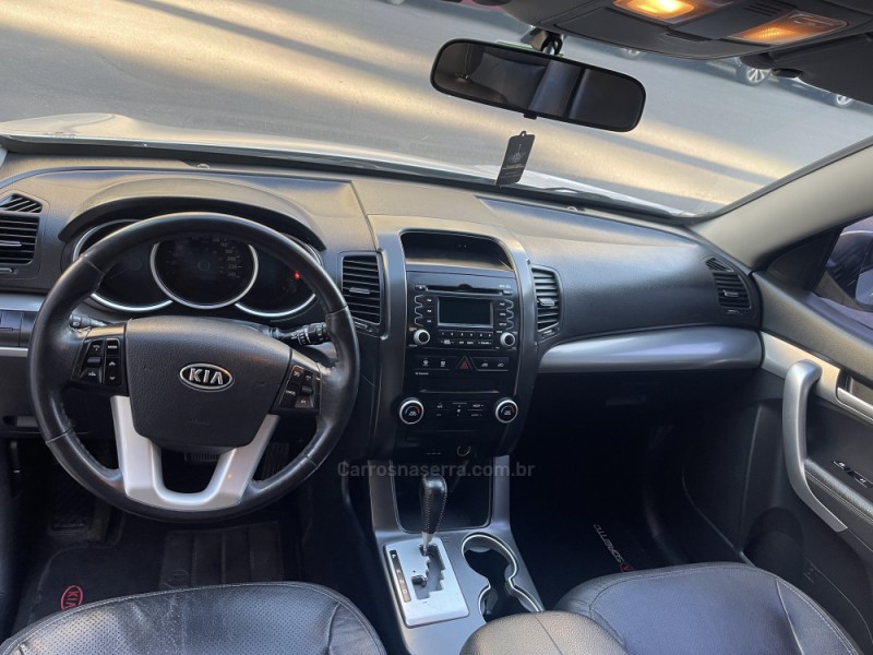 SORENTO 2.4 EX 4X2 16V GASOLINA 4P AUTOMÁTICO - 2013 - BENTO GONçALVES