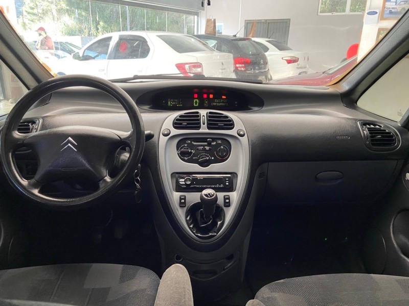 XSARA PICASSO 2.0 GLX 16V GASOLINA 4P MANUAL - 2004 - CAXIAS DO SUL