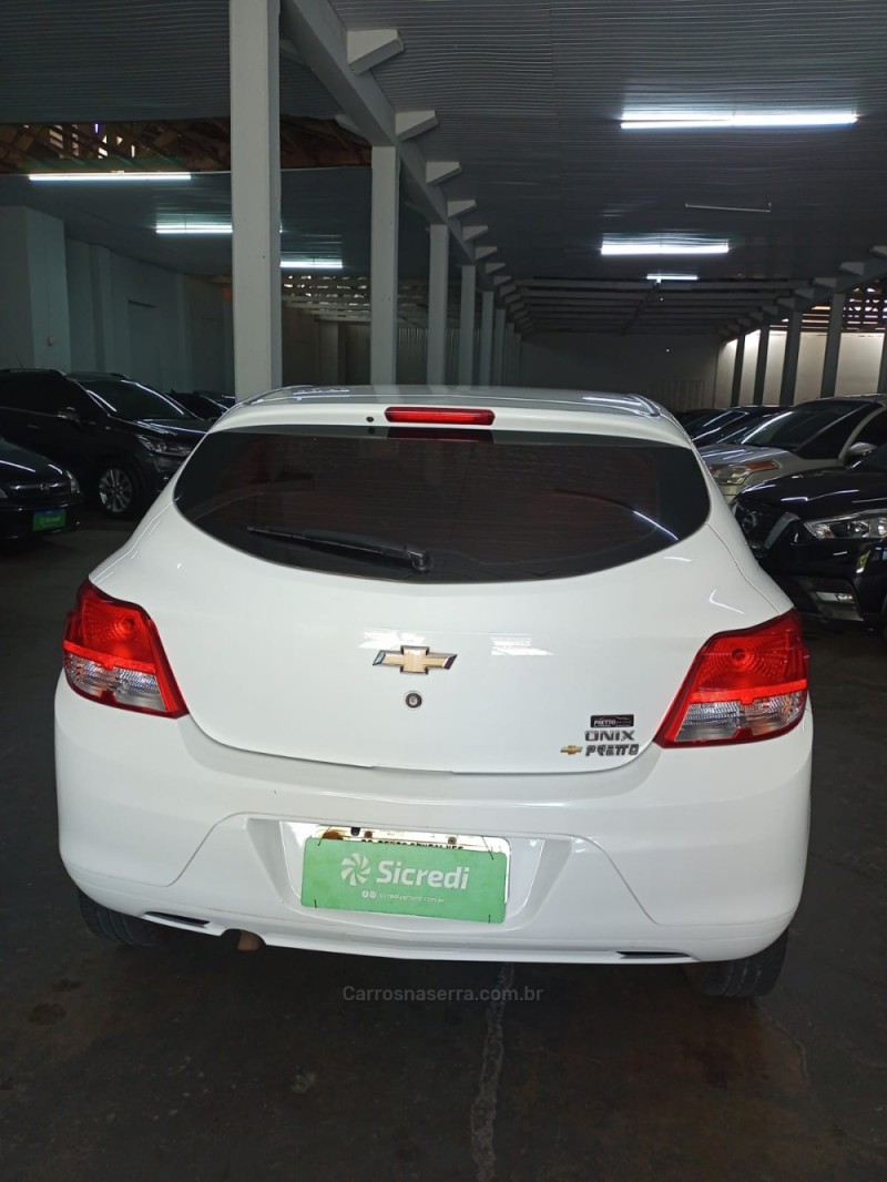 ONIX 1.0 MPFI LS 8V FLEX 4P MANUAL - 2016 - BENTO GONçALVES