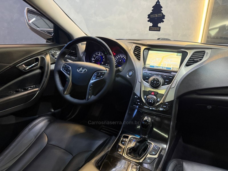 AZERA 3.3 MPFI GLS SEDAN V6 24V GASOLINA 4P AUTOMÁTICO - 2014 - NOVO HAMBURGO