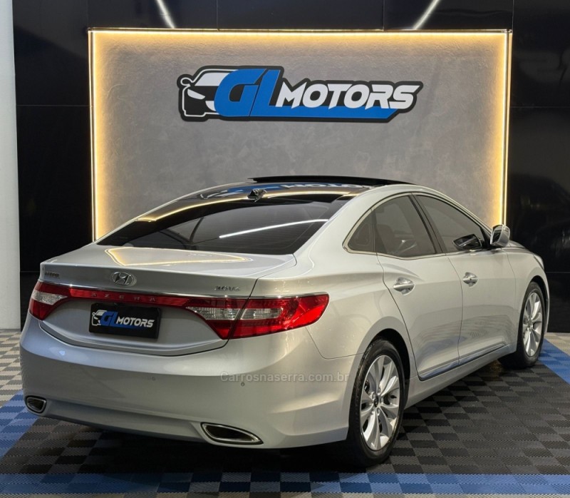 AZERA 3.3 MPFI GLS SEDAN V6 24V GASOLINA 4P AUTOMÁTICO - 2014 - NOVO HAMBURGO