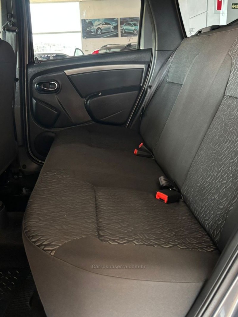 DUSTER 1.6 4X2 16V FLEX 4P MANUAL - 2017 - IGREJINHA