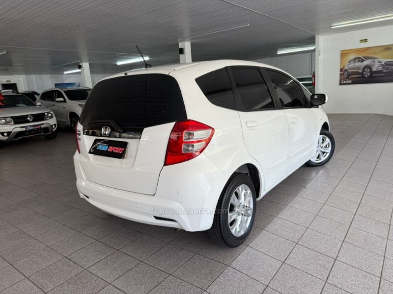 FIT 1.4 LX 8V GASOLINA 4P AUTOMÁTICO - 2013 - NOVO HAMBURGO