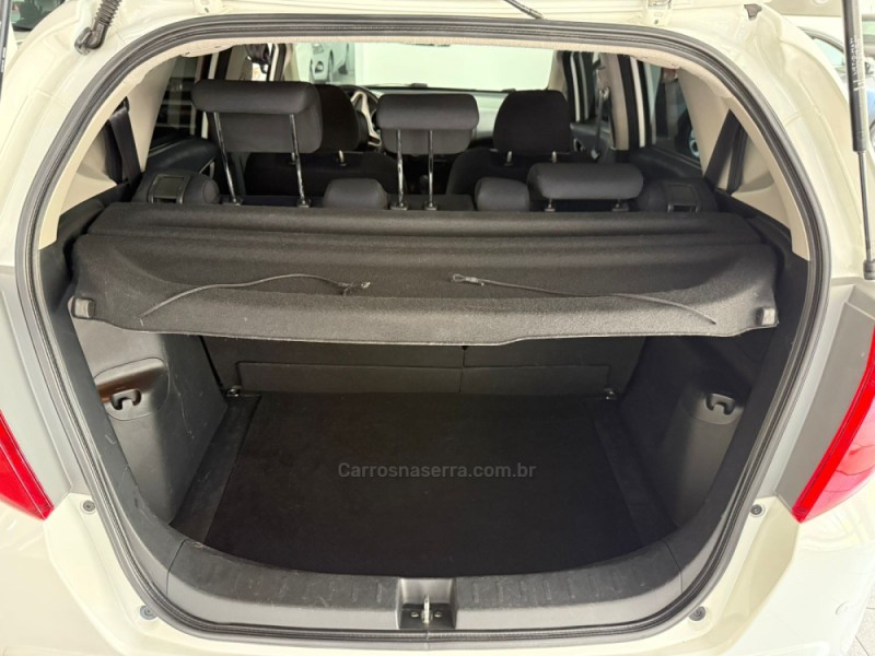 FIT 1.4 LX 8V GASOLINA 4P AUTOMÁTICO - 2013 - NOVO HAMBURGO